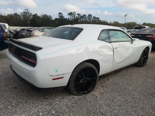 2C3CDZAG9JH282559  dodge challenger 2018 IMG 3