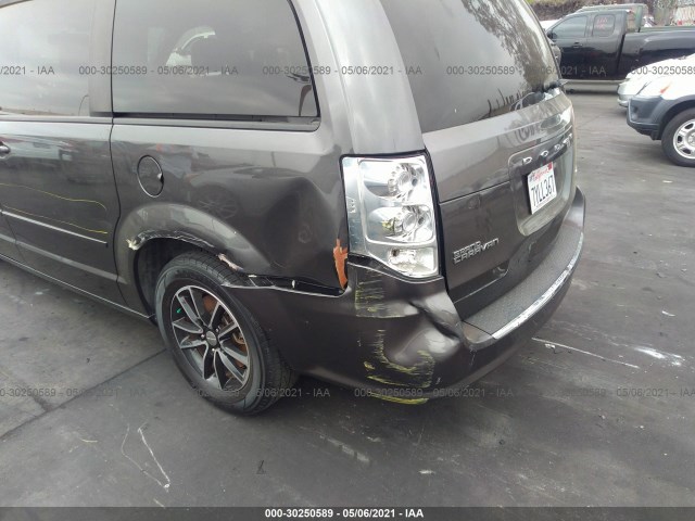 2C4RDGEG8HR792426  dodge grand caravan 2017 IMG 5