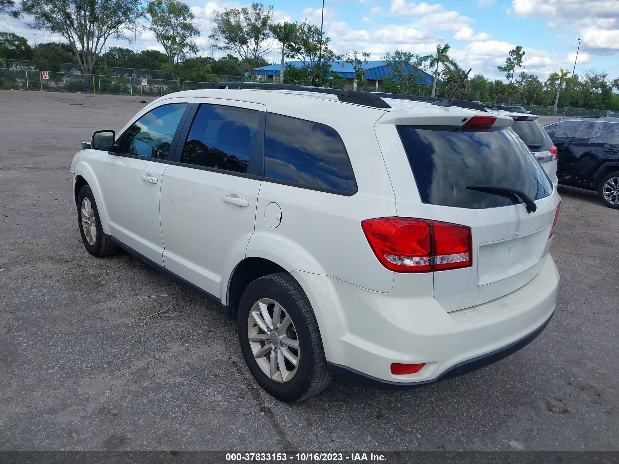 3C4PDCBB0HT562840  dodge journey 2017 IMG 2