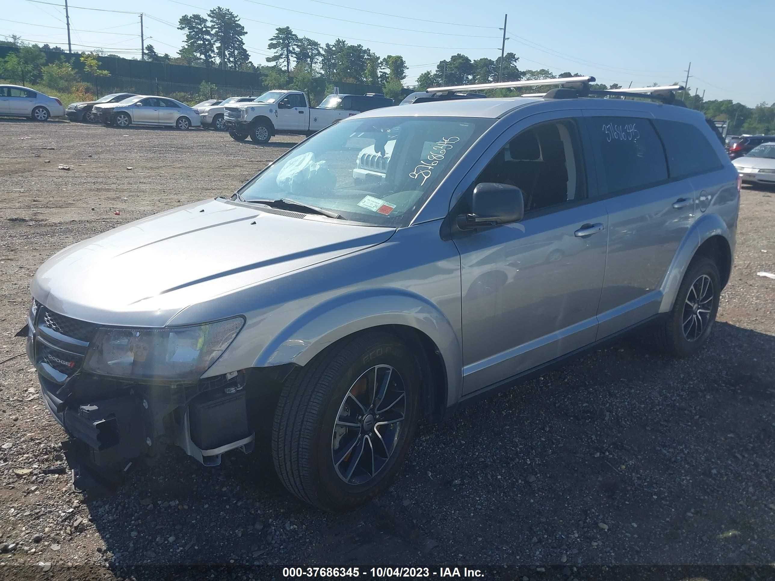 3C4PDCAB7JT229753  dodge journey 2018 IMG 1