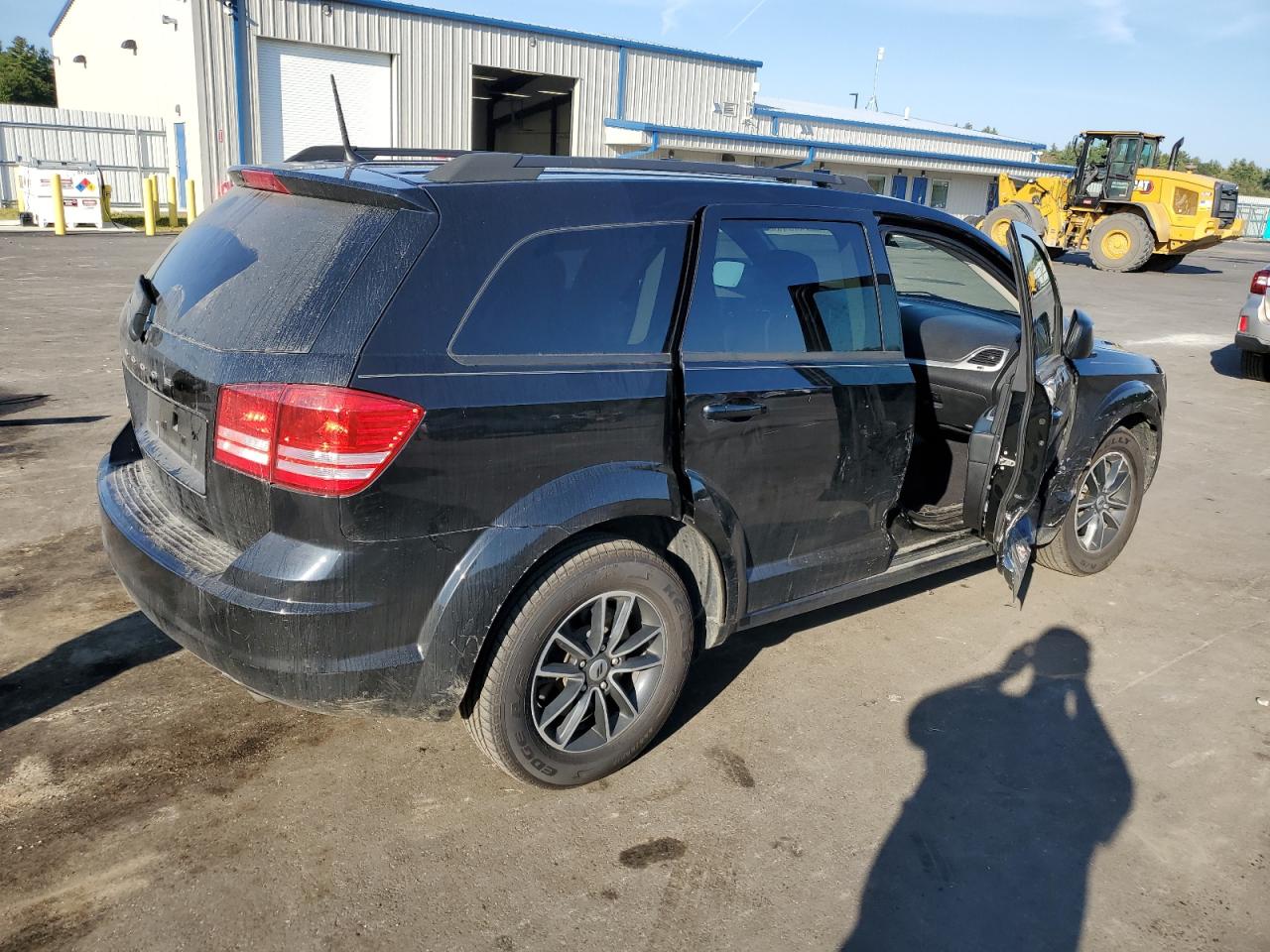 3C4PDCAB6JT528618  dodge journey 2018 IMG 2