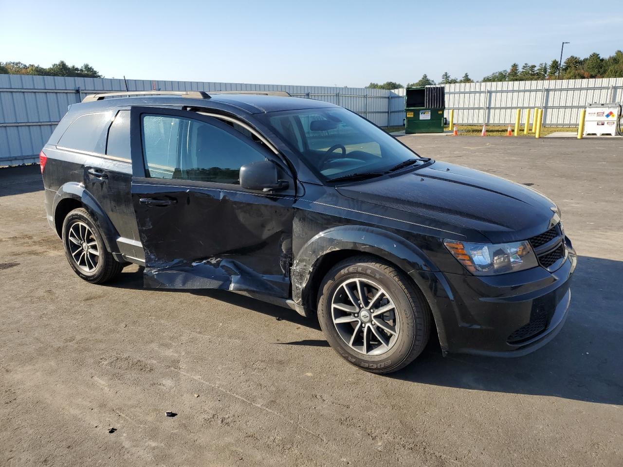 3C4PDCAB6JT528618  dodge journey 2018 IMG 3