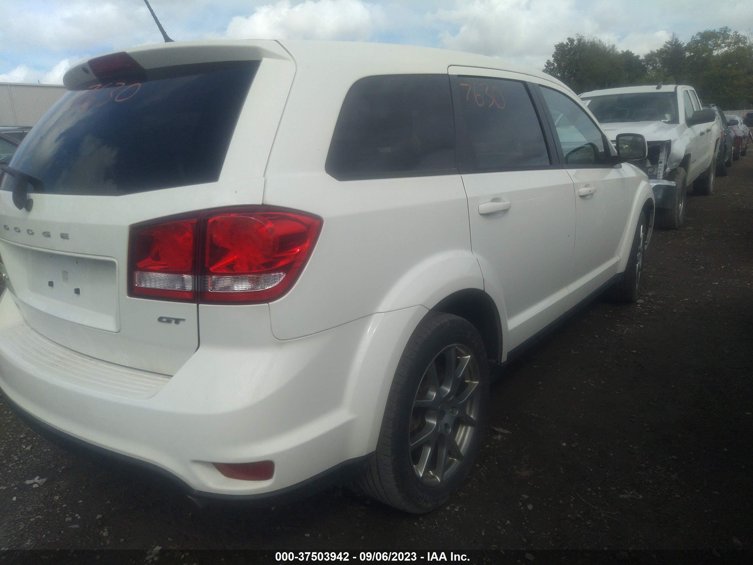 3C4PDDEG2JT336026  dodge journey 2018 IMG 3