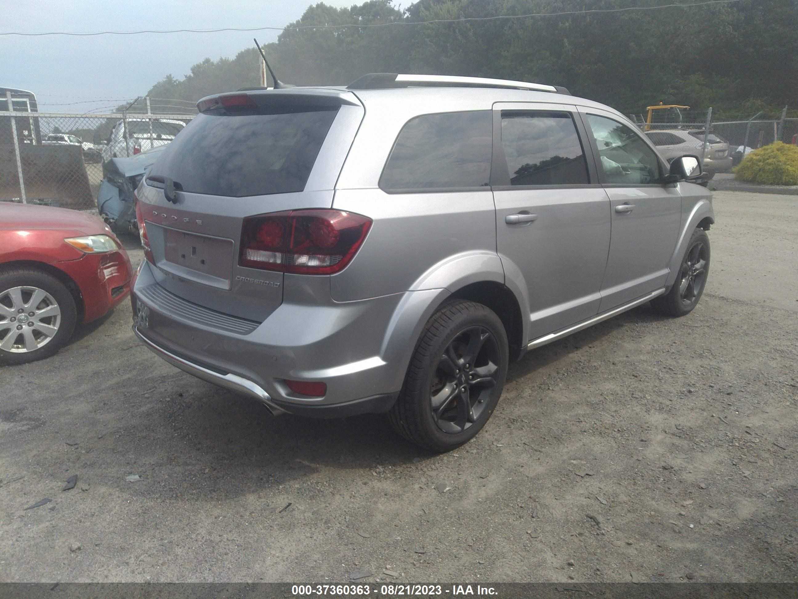 3C4PDDGG3JT390321  dodge journey 2018 IMG 3