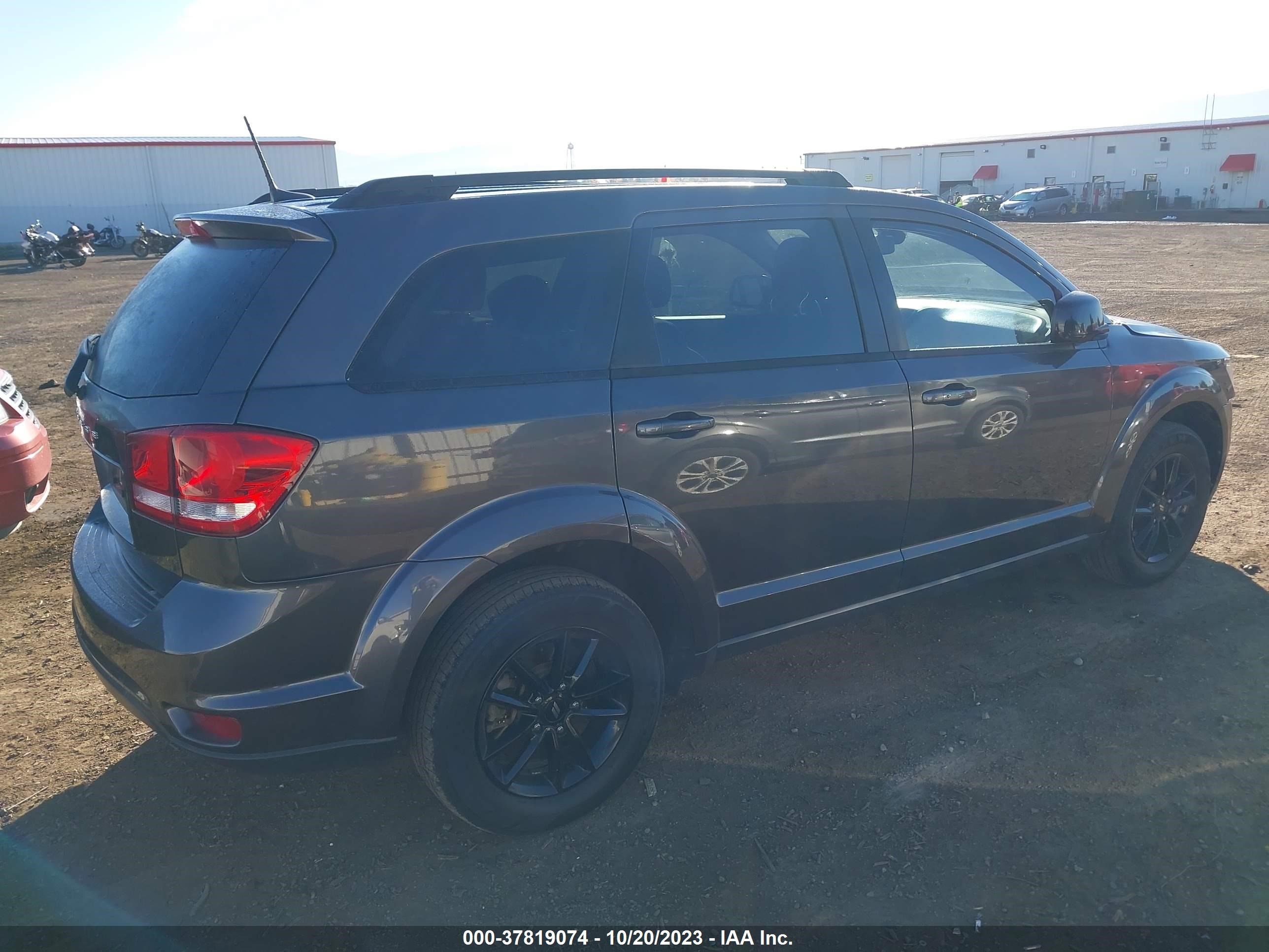 3C4PDCBBXKT866328  dodge journey 2019 IMG 3