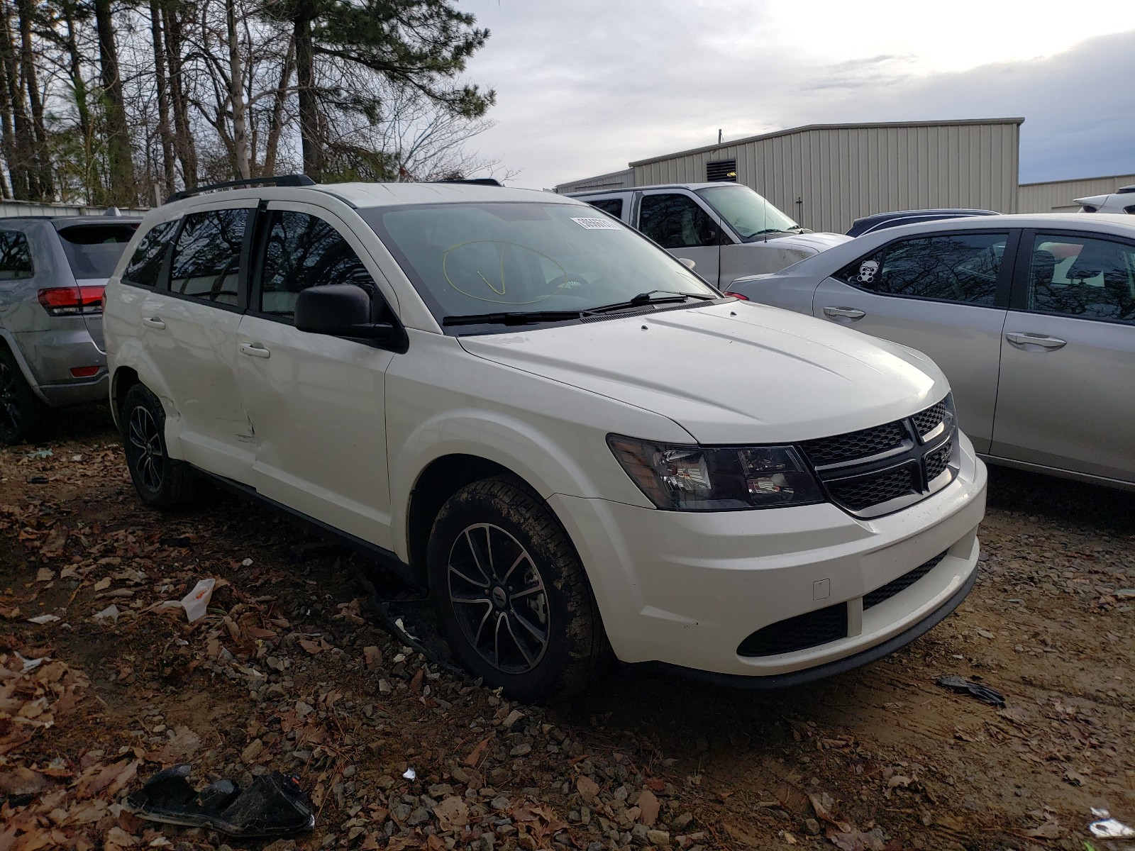 3C4PDCAB7JT167335  dodge journey se 2018 IMG 0