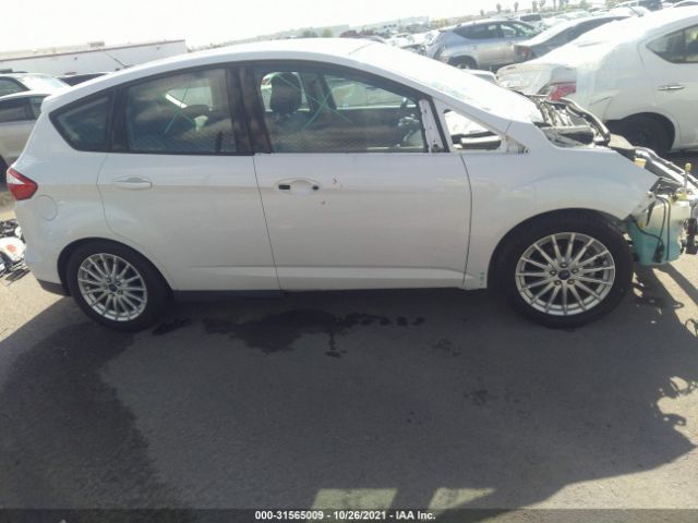 1FADP5AU4DL523656  ford  2013 IMG 3