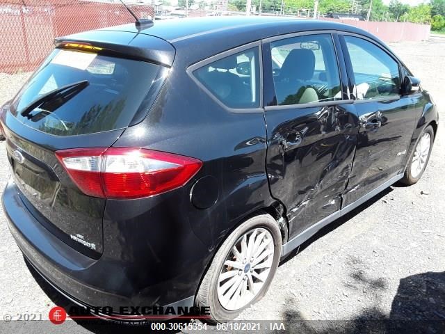 1FADP5AU6EL517763  ford c-max hybrid 2014 IMG 3