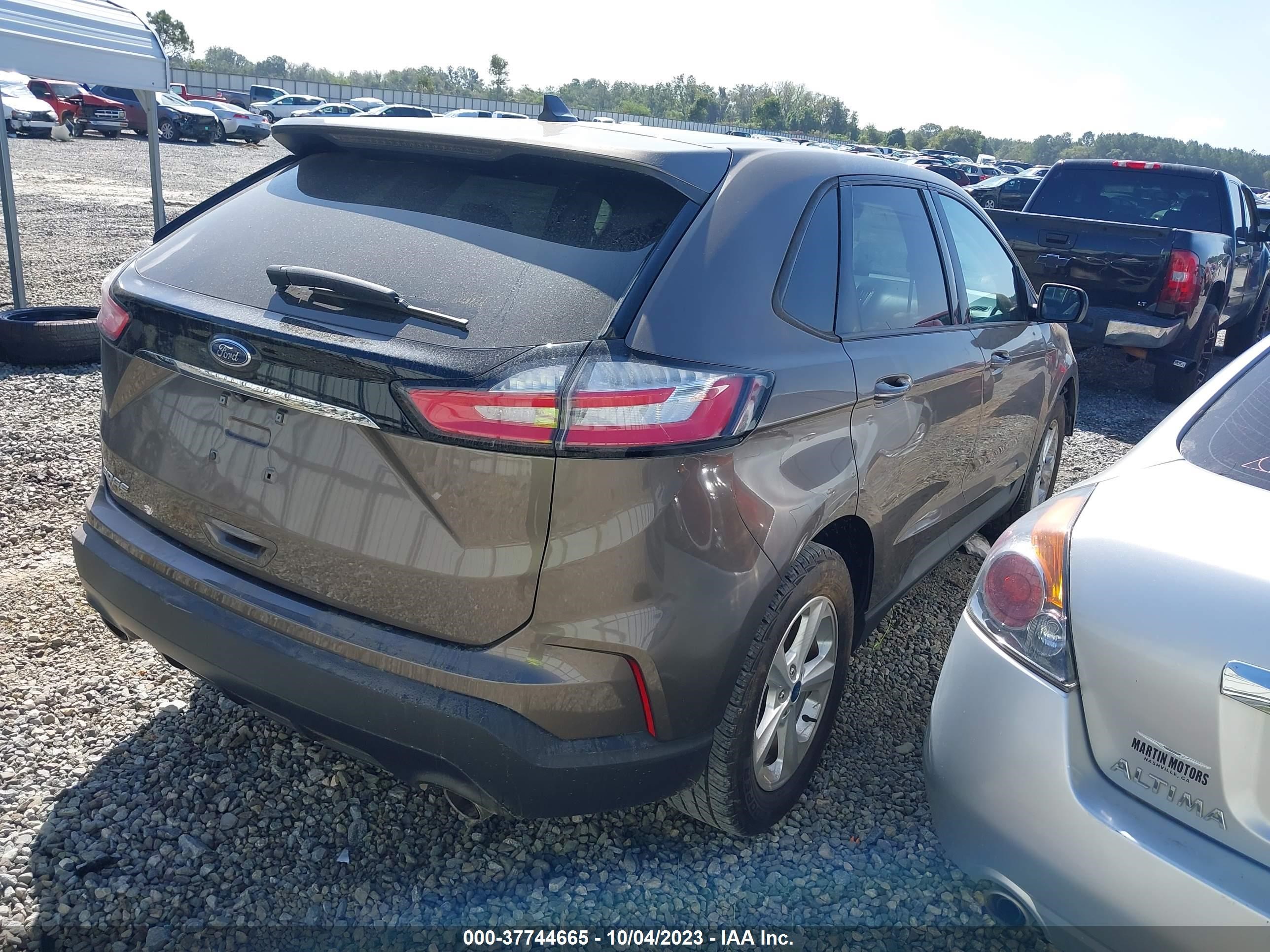 2FMPK3G99KBC40384  ford edge 2019 IMG 3