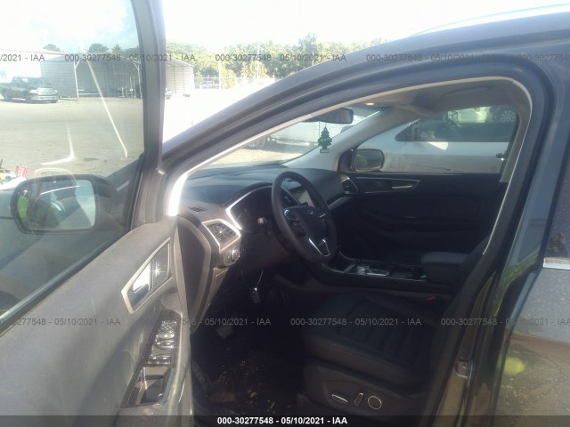 2FMPK3J95KBC25602  ford edge 2019 IMG 4