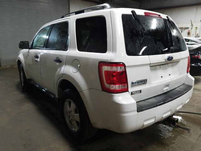 1FMCU9D77AKC17026  ford escape 2010 IMG 2