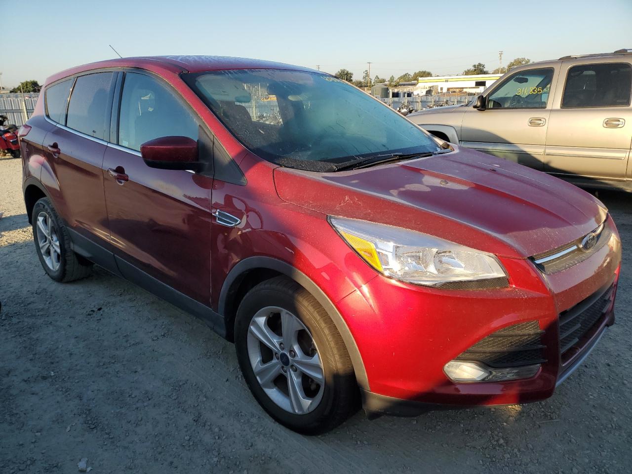 1FMCU0GX7EUE41365  ford escape 2014 IMG 3