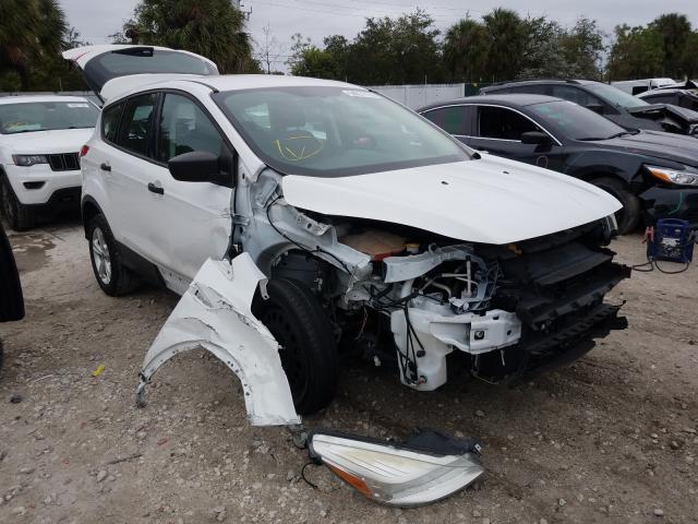 1FMCU0F70GUB67138  ford escape 2015 IMG 0