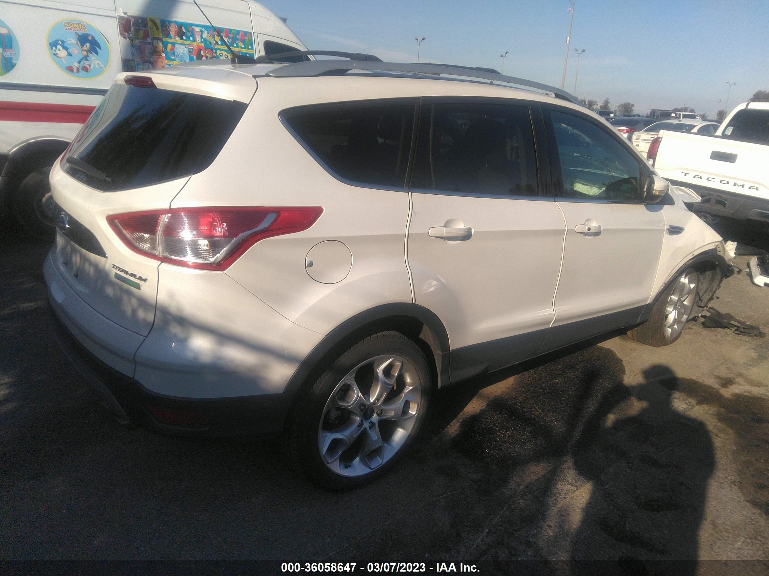 1FMCU0J95FUB73119  ford escape 2015 IMG 3