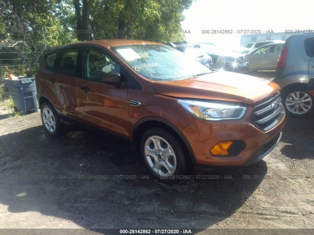 1FMCU0F72HUA37640  ford escape 2017 IMG 0