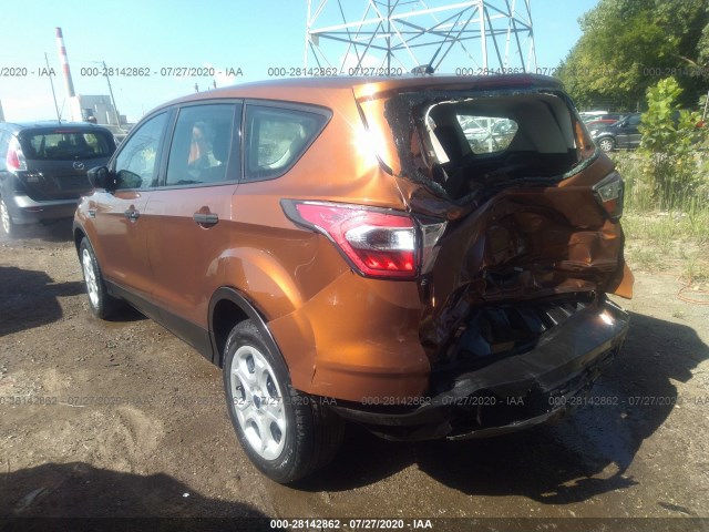 1FMCU0F72HUA37640  ford escape 2017 IMG 2