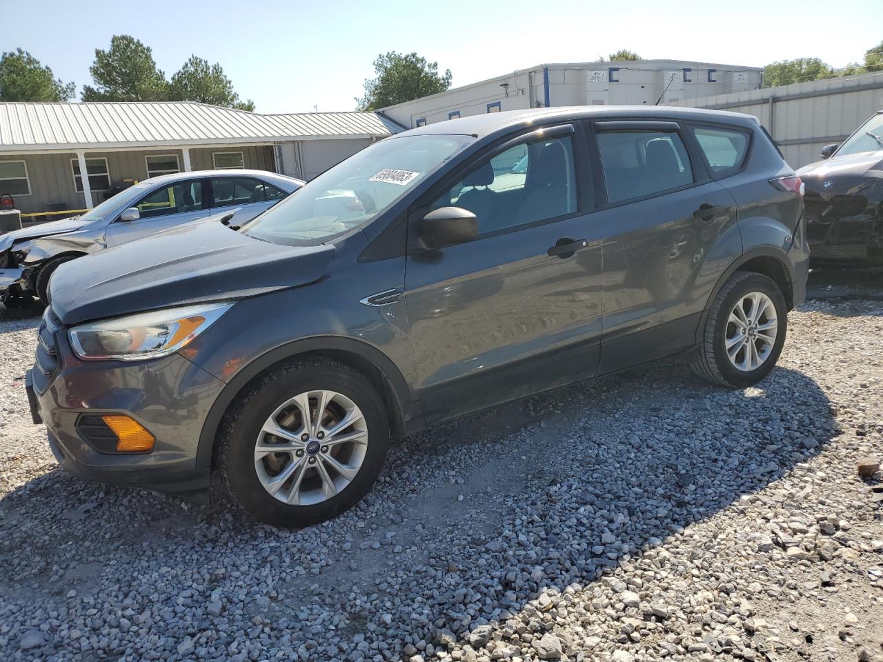 1FMCU0F73HUA45827  ford escape 2016 IMG 0