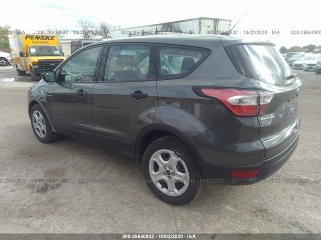 1FMCU0F75HUC26136  ford escape 2017 IMG 2