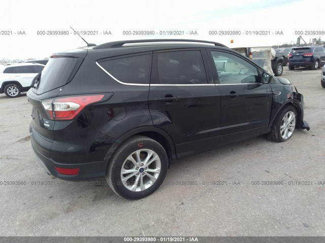 1FMCU0GD3HUA91890  ford escape 2017 IMG 3