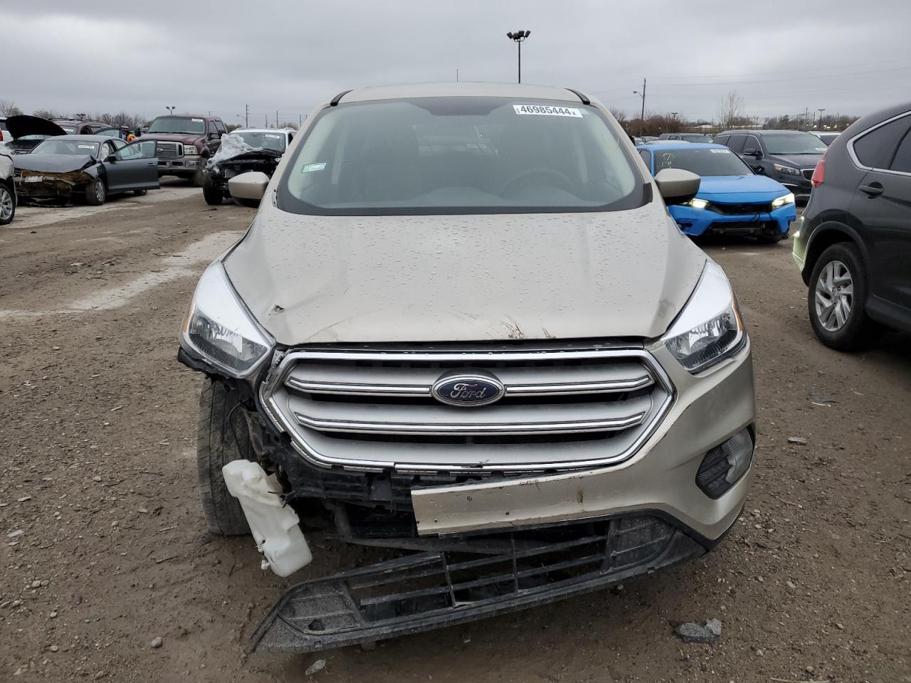 1FMCU0GD9HUA77055  ford escape 2017 IMG 5