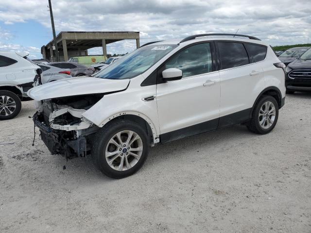 1FMCU0GD9HUA99217  ford escape 2017 IMG 0