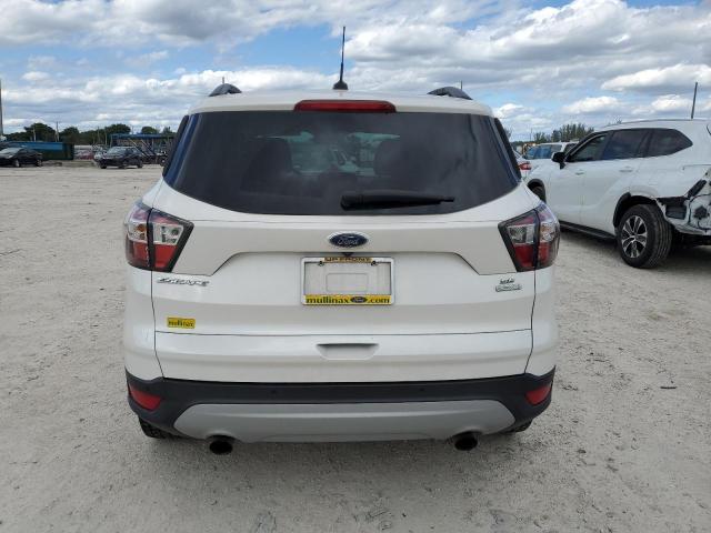 1FMCU0GD9HUA99217  ford escape 2017 IMG 5