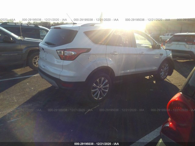 1FMCU0JD2HUC13910  ford escape 2017 IMG 3