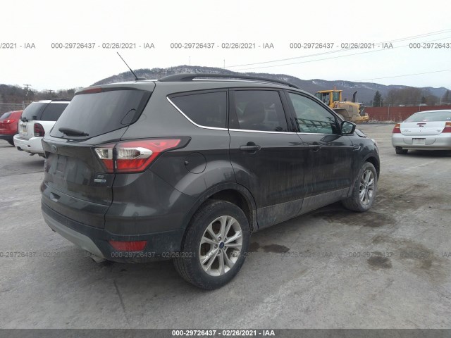 1FMCU9GD1HUA58276  ford escape 2017 IMG 3