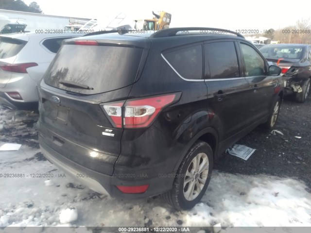 1FMCU9GD3HUA16241  ford escape 2017 IMG 3