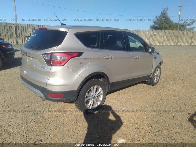 1FMCU9GD6HUC36750  ford escape 2017 IMG 3