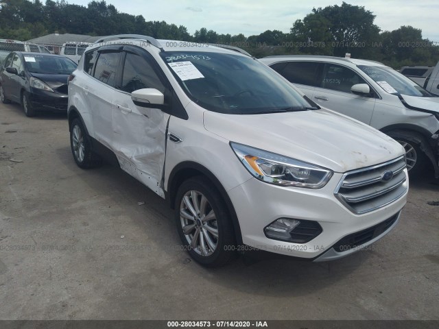 1FMCU9J9XHUB59448  ford escape 2017 IMG 0