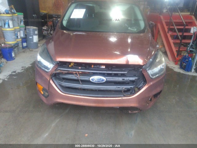 1FMCU0F73HUA18773  ford escape 2017 IMG 5