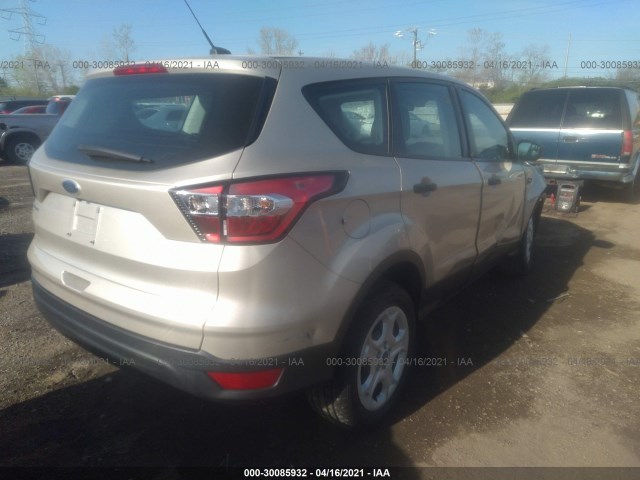 1FMCU0F76HUC75698  ford escape 2017 IMG 3