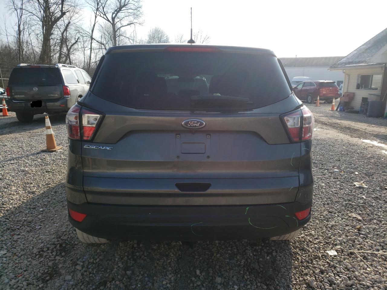 1FMCU0F7XHUC91452  ford escape 2017 IMG 5