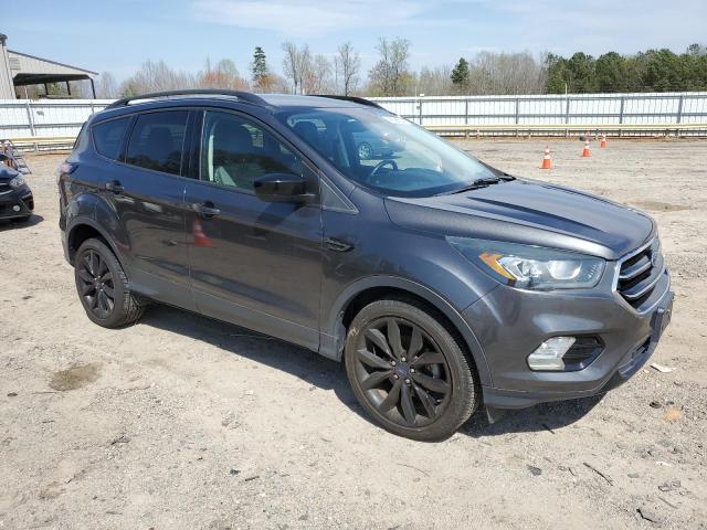 1FMCU0GD0HUC84952  ford escape 2017 IMG 3