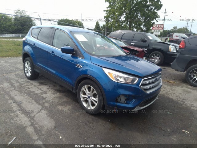 1FMCU0GD3HUE92727  ford escape 2017 IMG 0