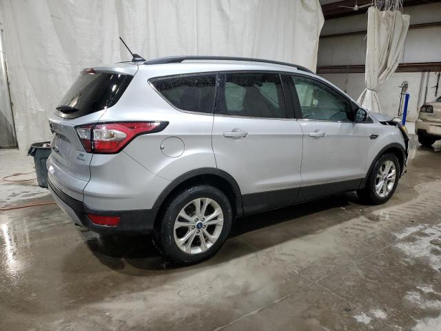 1FMCU0GD3JUA39682  ford escape 2018 IMG 2