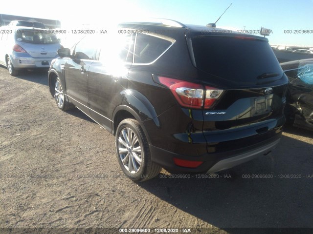 1FMCU0J92HUD84619  ford escape 2017 IMG 2