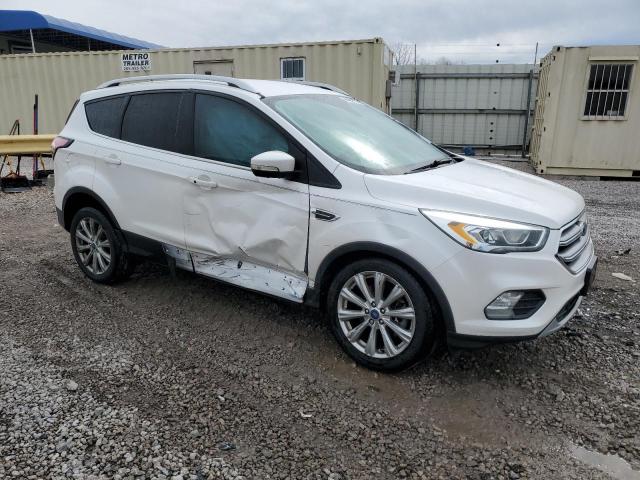 1FMCU0J99HUE93689  ford escape 2017 IMG 3