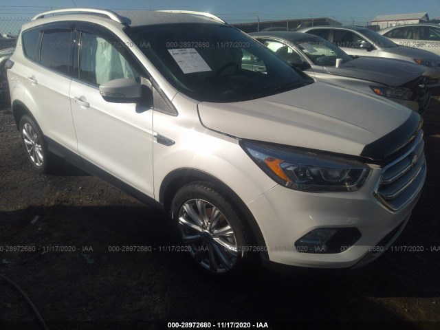 1FMCU0JDXHUD15570  ford escape 2017 IMG 0