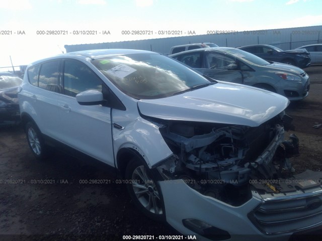 1FMCU9G90HUC52793  ford escape 2017 IMG 0