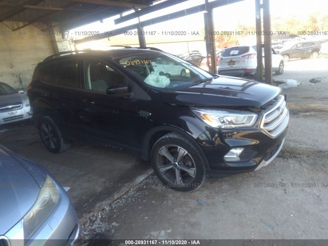 1FMCU9G92HUB71956  ford escape 2017 IMG 0