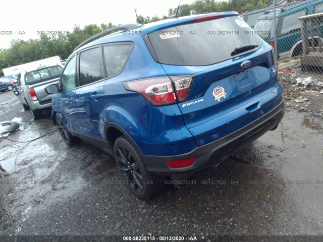 1FMCU9G95HUA46658  ford escape 2017 IMG 2