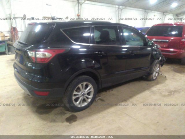 1FMCU9G96HUA39749  ford escape 2017 IMG 3