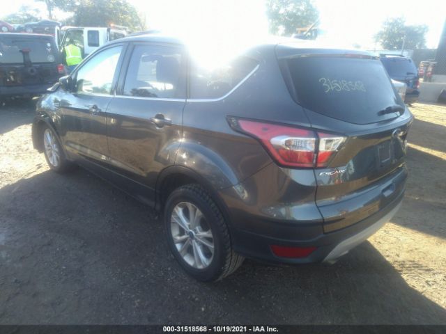 1FMCU9GD0HUD03049  ford escape 2017 IMG 2