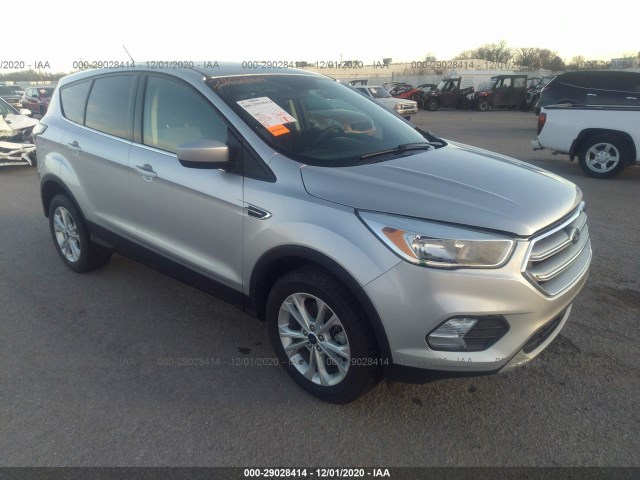 1FMCU9GD1HUC97858  ford escape 2017 IMG 0