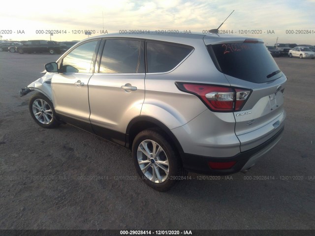 1FMCU9GD1HUC97858  ford escape 2017 IMG 2