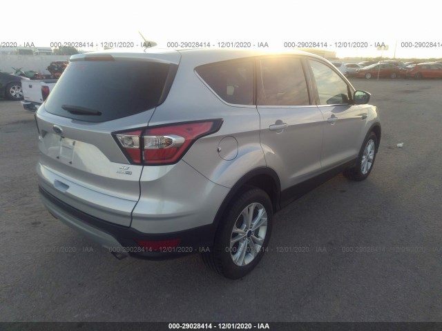 1FMCU9GD1HUC97858  ford escape 2017 IMG 3