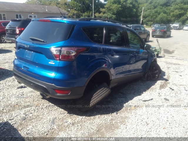 1FMCU9GD6HUC61874  ford escape 2017 IMG 3