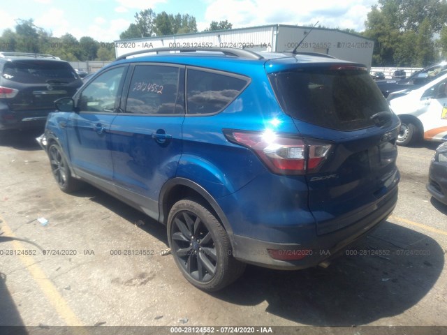 1FMCU9GD6JUB10815  ford escape 2018 IMG 2